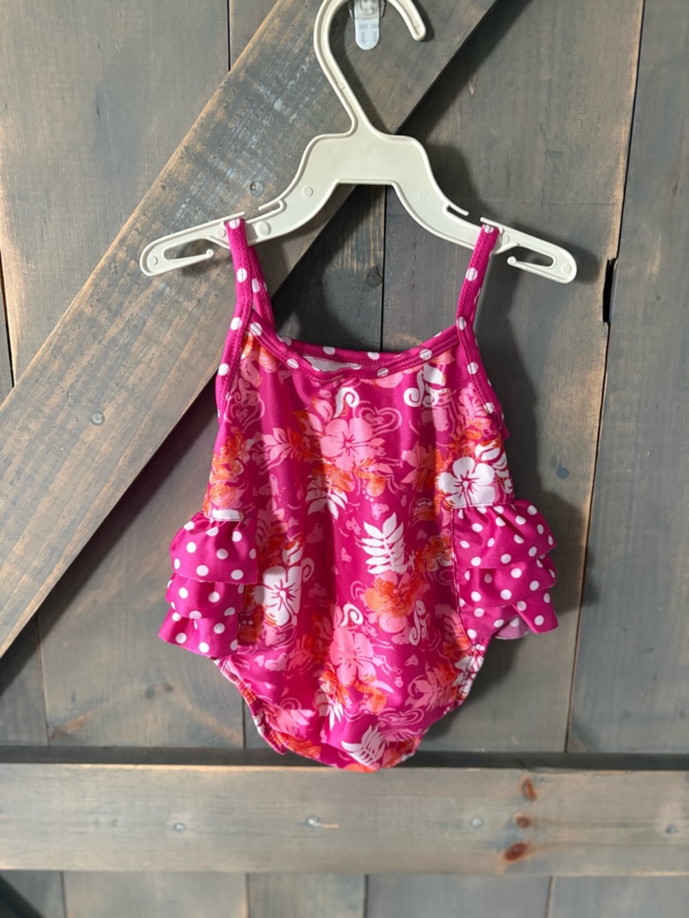BABY GIRL CHILDRENS PLACE BATHING SUIT LIKE NEW 3-6 MONTHS